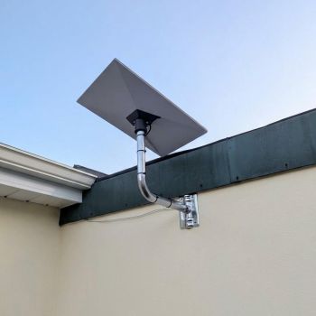 Starlink Mounting Kit Complete With 400mm Offset Wall Mount 1